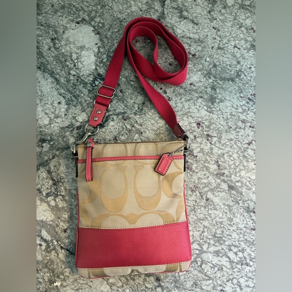 Coach Beige and Pink Crossbody Bag - Picture 8 of 16